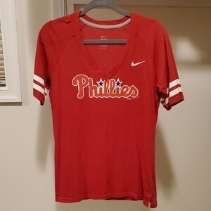Nike MLB Phillies Red V-Neck T-Shirt Sz Large